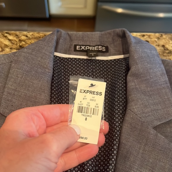NWT Express suit jacket Size 8 - Picture 2 of 3